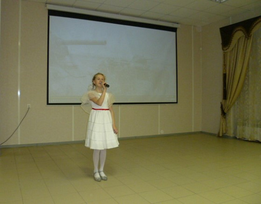 Праздничный концерт в Доме ветеранов