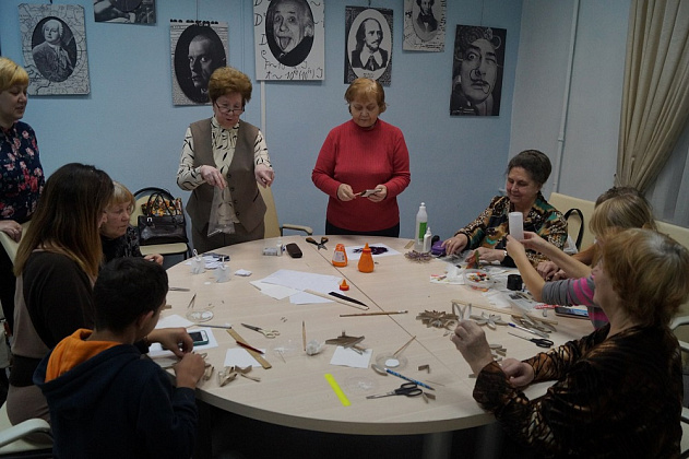 Поколения в контакте