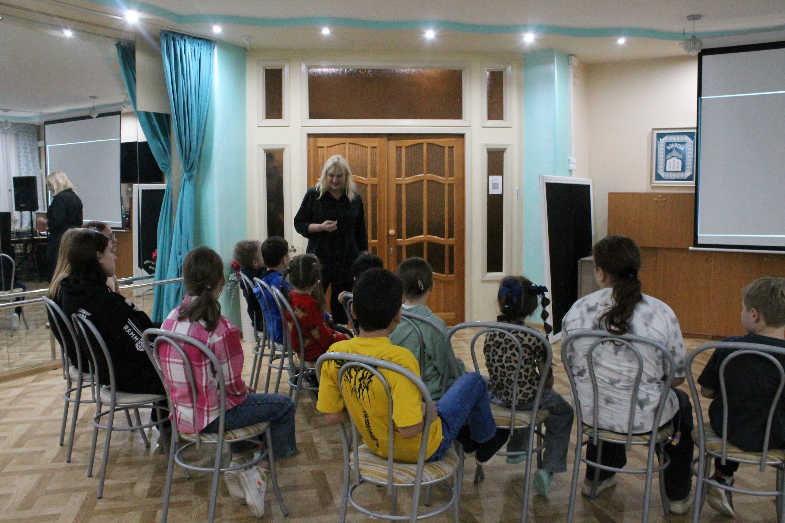 «Мир без границ»